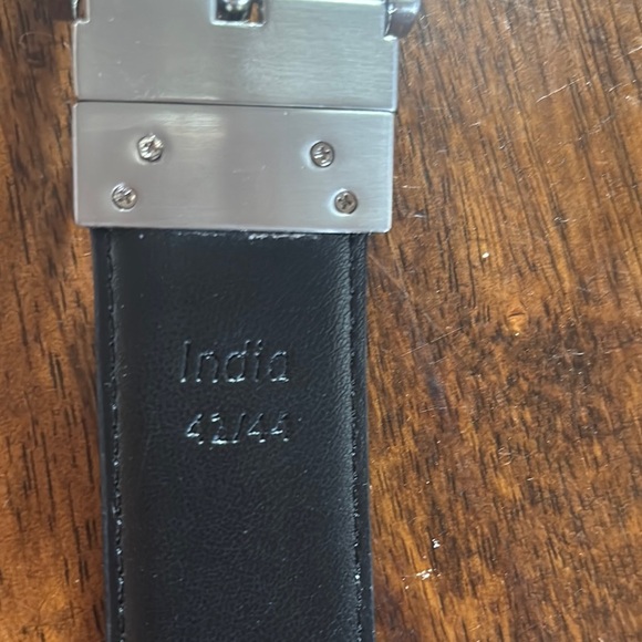 Steve Madden Tan Leather Belt with Silver Buckle - Picture 4 of 9